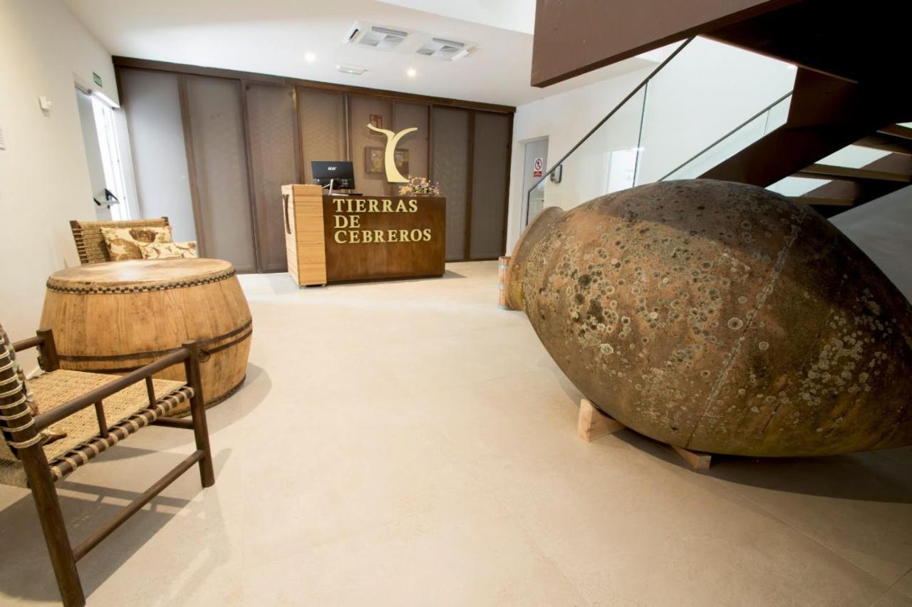 Hotel Tierras De Cebreros Bagian luar foto